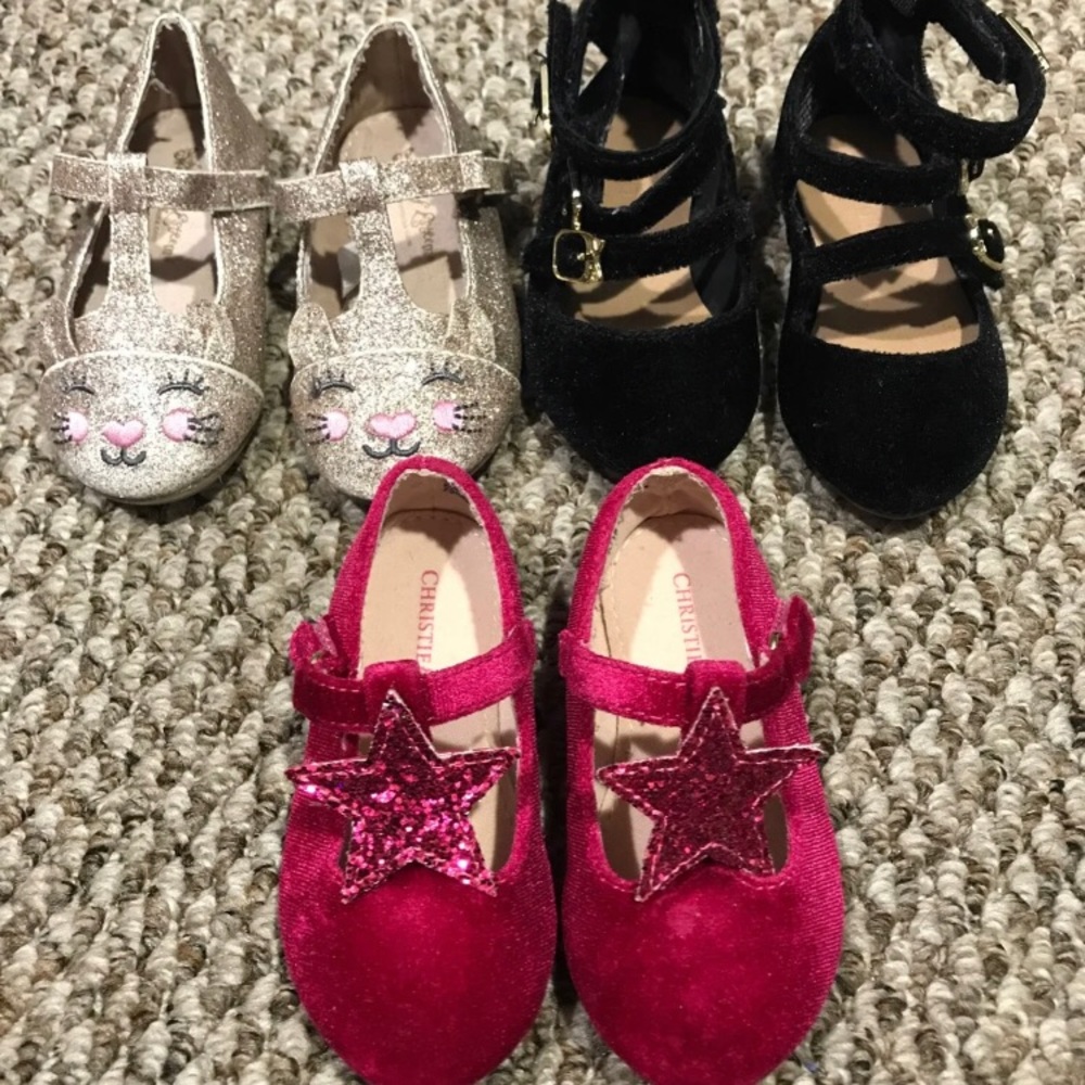 Toddler size 5 shoe bundle 💕
